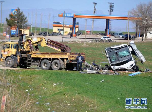 土耳其軍車再遭炸彈襲擊 6名士兵死亡