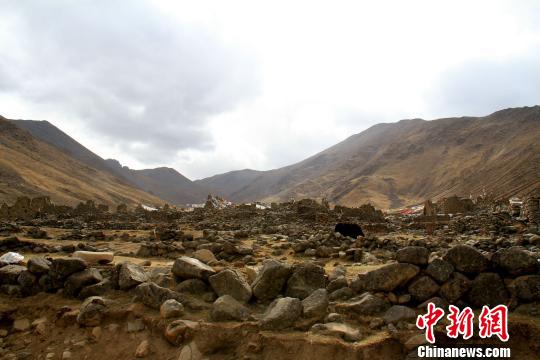 拉薩最大的苯教寺廟遺址考古已啟動