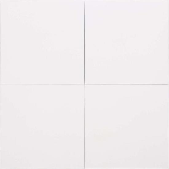 《白色油畫[四屏]（White Painting [Four Panel]）》，布面油畫，1951年。圖片來源：羅伯特·勞森伯格基金會(huì)