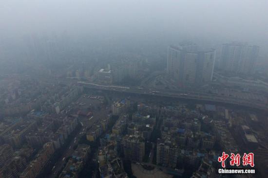 資料圖 重污染天氣 <a target='_blank' href='http://www.chinanews.com/'>中新社</a>記者 張浪 攝