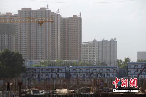 資料圖：正在建設施工中的工地。 <a target='_blank' href='http://www.chinanews.com/' _fcksavedurl='http://www.chinanews.com/'></table>中新社</a>發 張云 攝