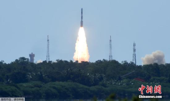 資料圖：2016年6月22日，印度空間研究組織(ISRO)成功利用PSLV-C34運(yùn)載火箭將20顆衛(wèi)星送入太空。